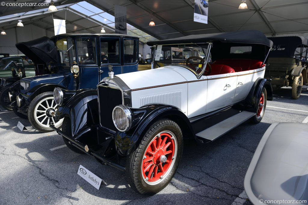 1925 Pierce-Arrow Model 80